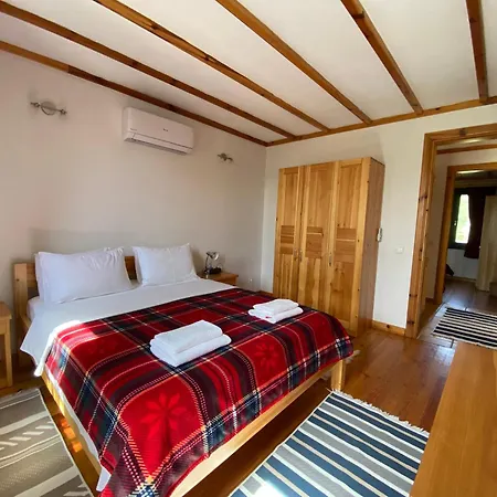 Holiday home Lamin House *
