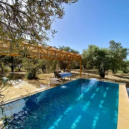 Holiday home Lamin House