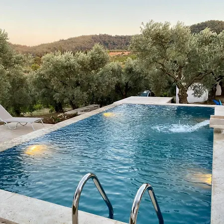 Lamin House Tatil Evi