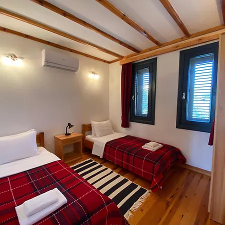 Semesterbostad Lamin House *